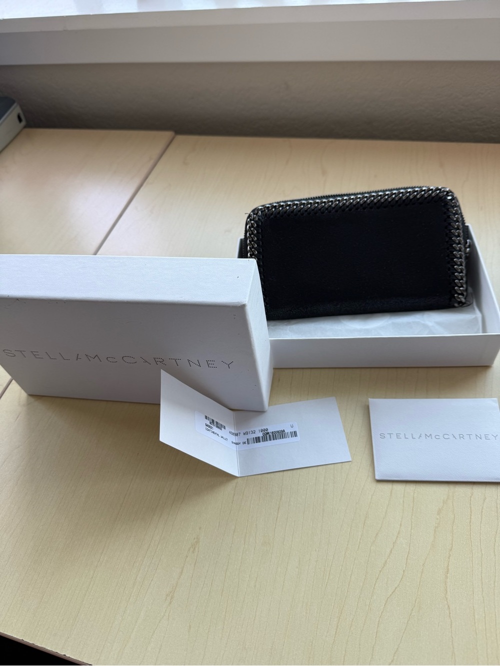 Authentic Stella McCartney Zip-around wallet